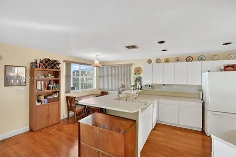 16419 Sapphire Place Weston FL 33331