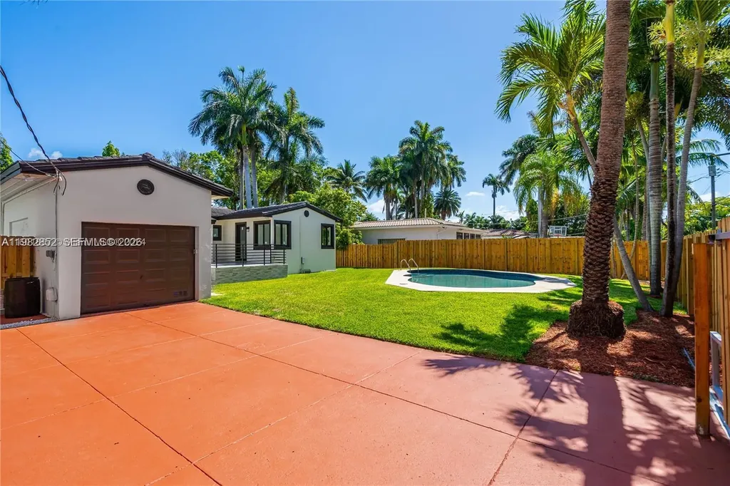 1334 Madison Street Hollywood FL 33019