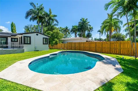 1334 Madison Street Hollywood FL 33019