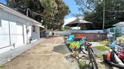 250 E 60th Street Hialeah FL 33013