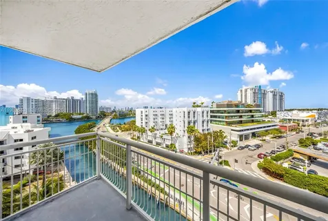 1688 West Avenue Miami Beach FL 33139