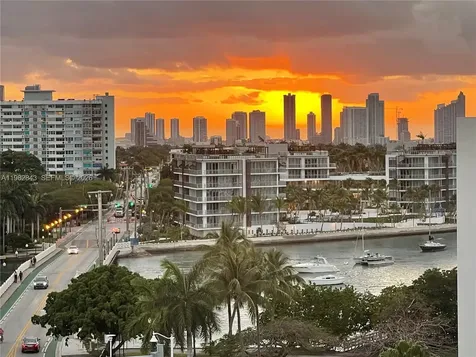 1688 West Avenue Miami Beach FL 33139