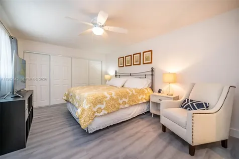 4702 SW 67th Avenue Miami FL 33155