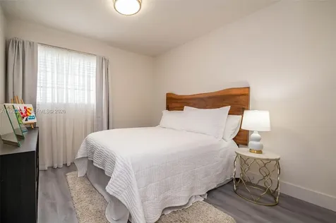 4702 SW 67th Avenue Miami FL 33155
