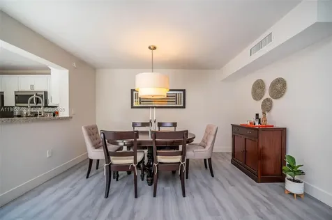 4702 SW 67th Avenue Miami FL 33155