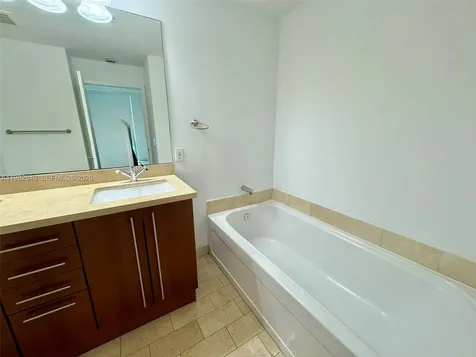 79 SW 12th Street Miami FL 33130