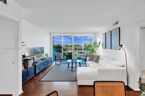 5600 Collins Avenue Miami Beach FL 33140