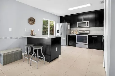8957 SW 214th Street Cutler Bay FL 33189