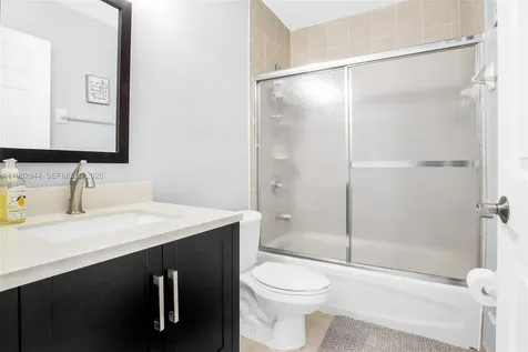 8957 SW 214th Street Cutler Bay FL 33189