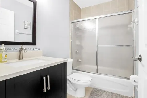 8957 SW 214th Street Cutler Bay FL 33189
