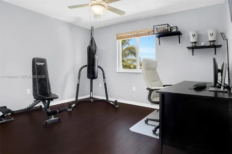 8957 SW 214th Street Cutler Bay FL 33189
