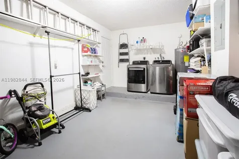 8957 SW 214th Street Cutler Bay FL 33189