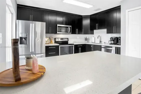 8957 SW 214th Street Cutler Bay FL 33189