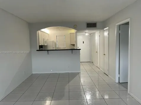 220 SW 9th Avenue Hallandale Beach FL 33009