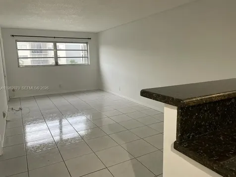 220 SW 9th Avenue Hallandale Beach FL 33009