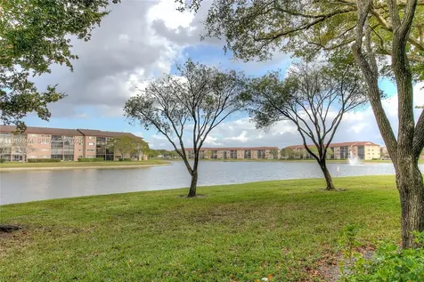 901 SW 141st Avenue Pembroke Pines FL 33027