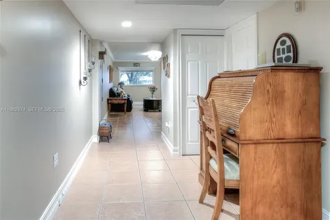 901 SW 141st Avenue Pembroke Pines FL 33027
