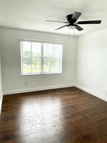 9640 NW 2nd Street Pembroke Pines FL 33024