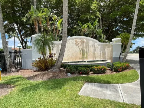 9640 NW 2nd Street Pembroke Pines FL 33024