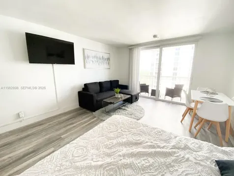 19201 Collins Avenue Sunny Isles Beach FL 33160