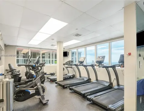 19201 Collins Avenue Sunny Isles Beach FL 33160