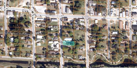 432 N 14 Street N Street Causeway Fort Pierce FL 34946