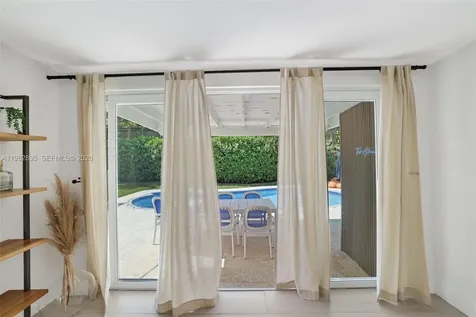 5830 SW 51st Terrace Miami FL 33155