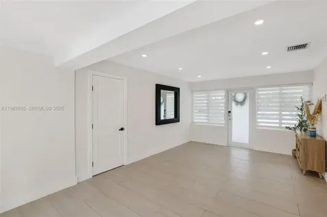 5830 SW 51st Terrace Miami FL 33155
