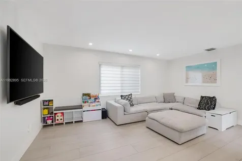 5830 SW 51st Terrace Miami FL 33155