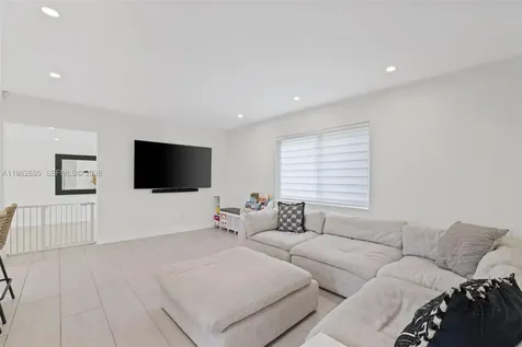5830 SW 51st Terrace Miami FL 33155