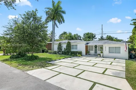 5830 SW 51st Terrace Miami FL 33155