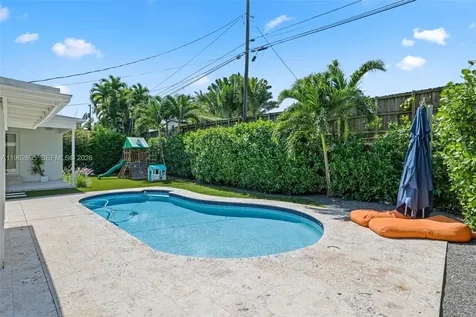 5830 SW 51st Terrace Miami FL 33155