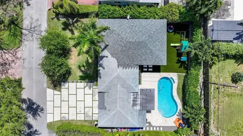5830 SW 51st Terrace Miami FL 33155