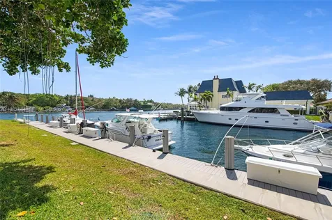 3050 NE 48th Court Lighthouse Point FL 33064