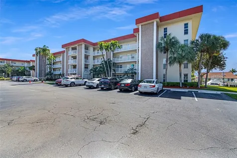 3050 NE 48th Court Lighthouse Point FL 33064