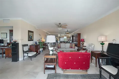 3050 NE 48th Court Lighthouse Point FL 33064