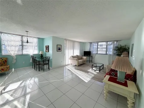 1833 S Ocean Drive Hallandale Beach FL 33009