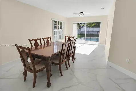 652 NW 133rd Drive Plantation FL 33325