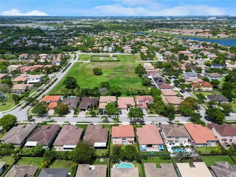 2022 SE 18th Street Homestead FL 33035