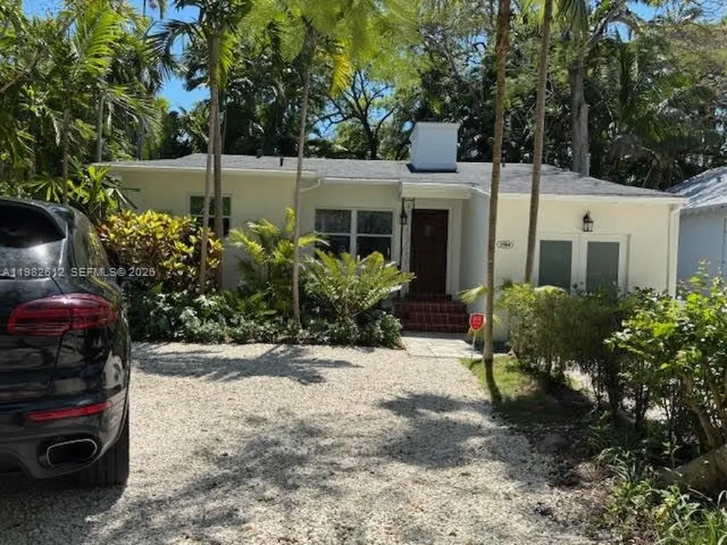 1900 Tigertail Avenue Miami FL 33133