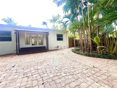 1900 Tigertail Avenue Miami FL 33133