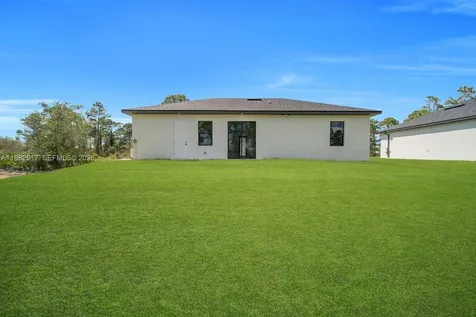 637 Summit Avenue S Lehigh Acres FL 33974