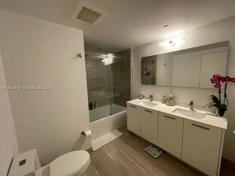 1300 Brickell Bay Drive Miami FL 33131