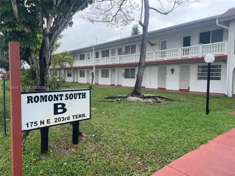 175 NE 203rd Terrace Miami Gardens FL 33179
