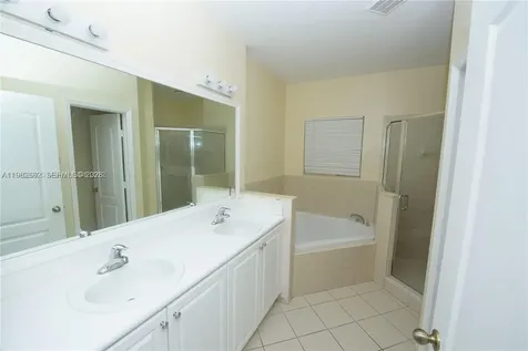 174 NE 32nd Terrace Homestead FL 33033