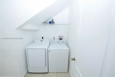 174 NE 32nd Terrace Homestead FL 33033