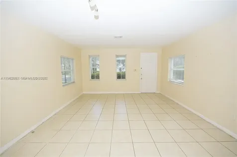 174 NE 32nd Terrace Homestead FL 33033