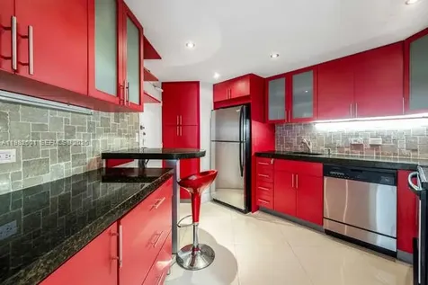 801 Brickell Bay Drive Miami FL 33131