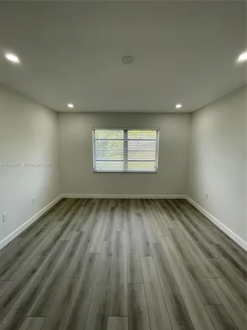 365 NE 125th Street North Miami FL 33161