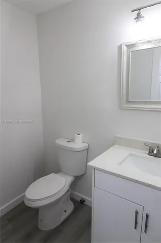 365 NE 125th Street North Miami FL 33161